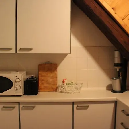 Apartmán Ferien In Der Gunzoburg *