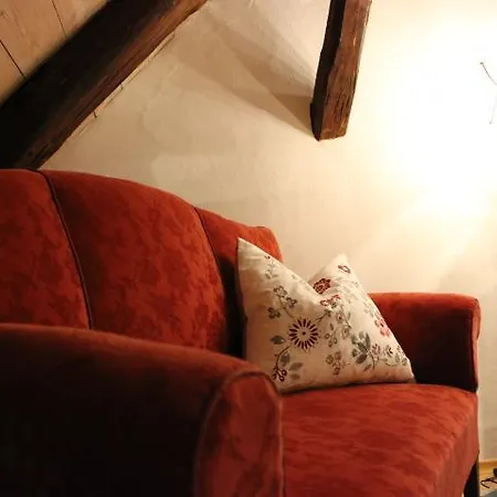 Ferien In Der Gunzoburg Apartmán